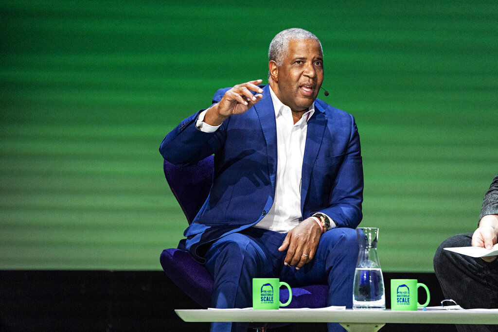 2019: Robert F. Smith